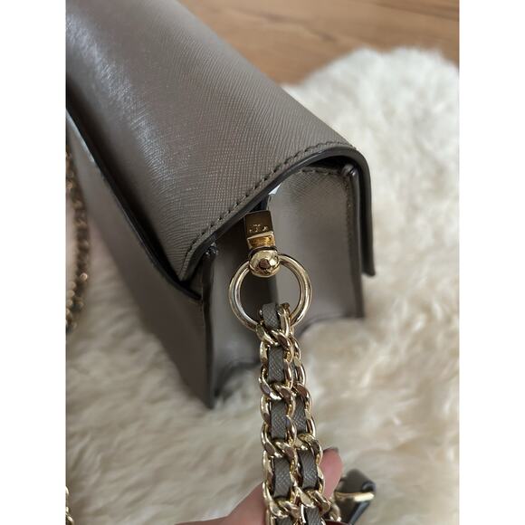 Tory Burch Robinson Convertible Shoulder Bag, French Gray - Picture 4 of 8